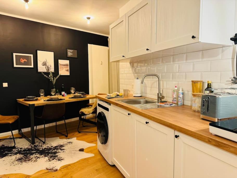 Klassen Stay - Designer Apartment Fuer 6 - Zentral - 2X Kingsize Essen Exterior foto